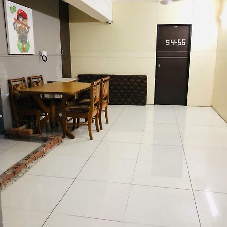 Night Halt Dormitory Ahmedabad Exterior photo